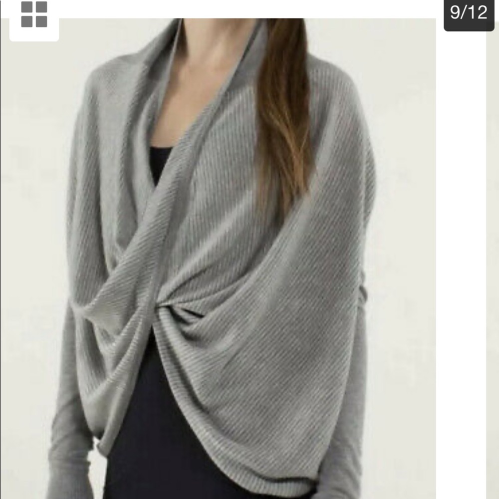 Iconic Sweater Wrap - Picture 2 of 9